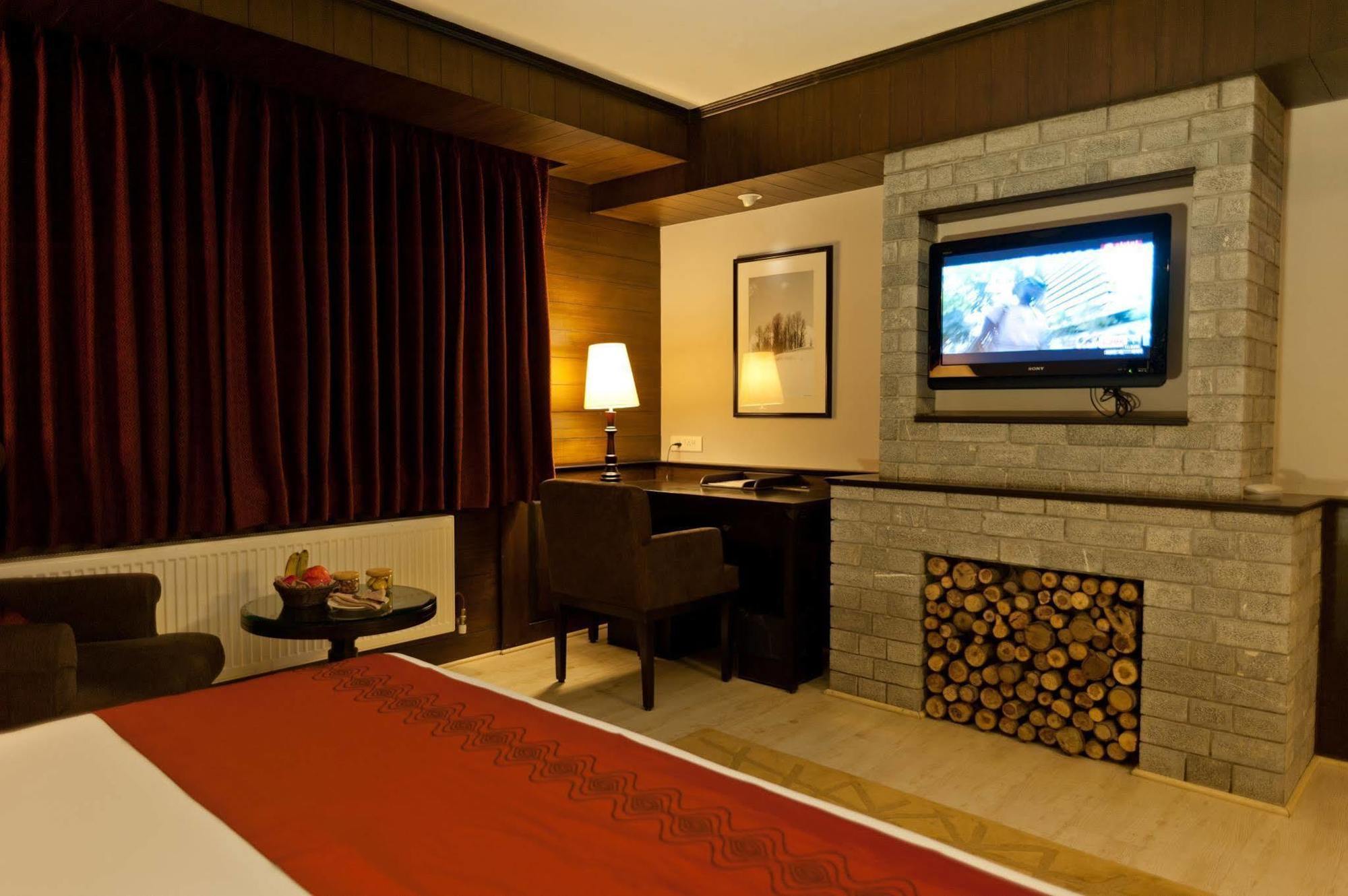 The Vintage Gulmarg Hotell Eksteriør bilde